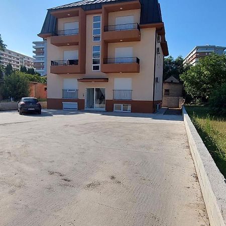 Biser Apartmani Podgorica Eksteriør billede